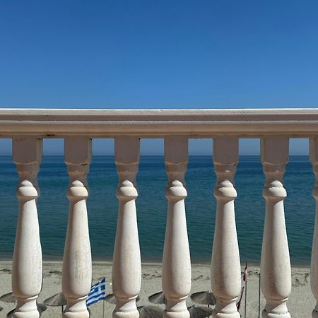 Olympic Beach Rooms Exterior foto